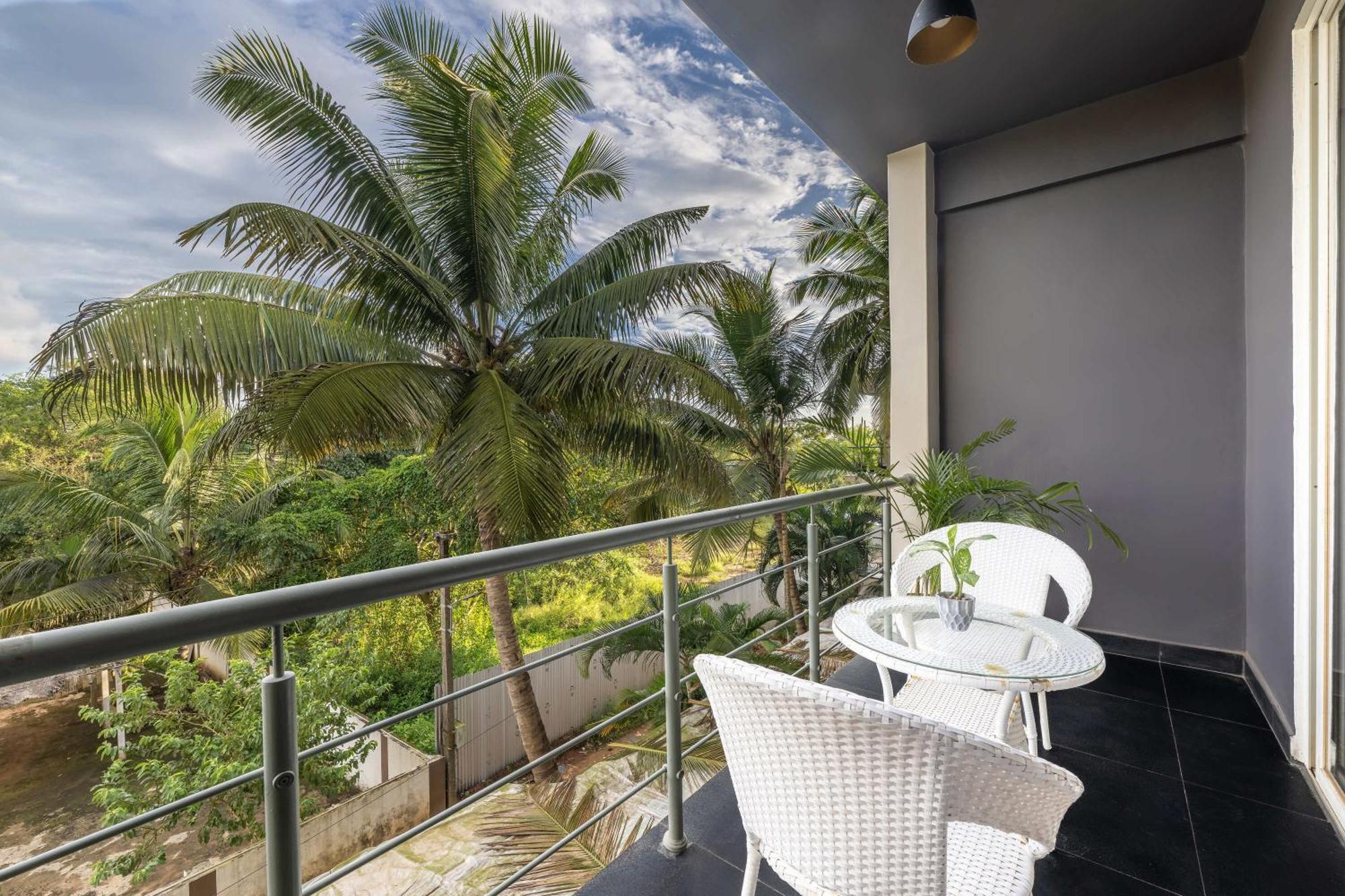 Hotel Echor Samara Morjim Goa Sea View Restro Exterior foto