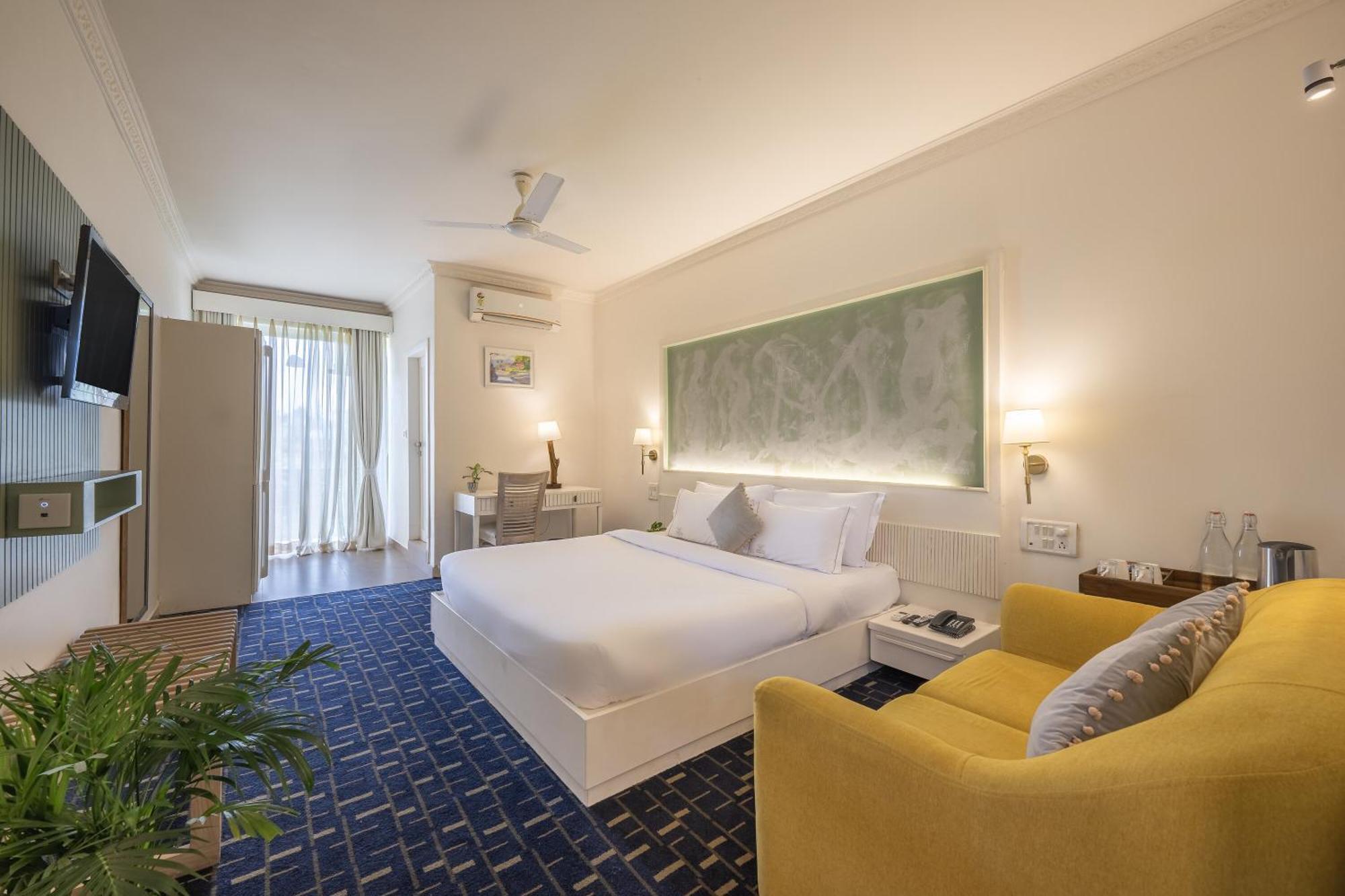 Hotel Echor Samara Morjim Goa Sea View Restro Exterior foto